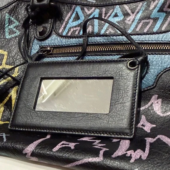 Balenciaga Black Graffiti Classic City Bag - Limited Edition- RARE - Picture 8 of 16